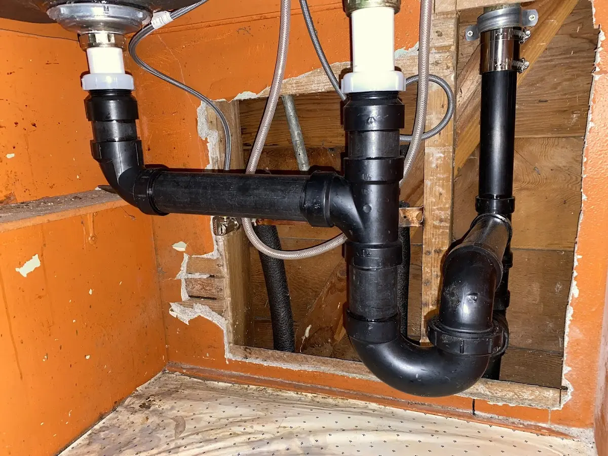 Professional Garbage Disposal Repair equipment and tools on the job in Lordstown